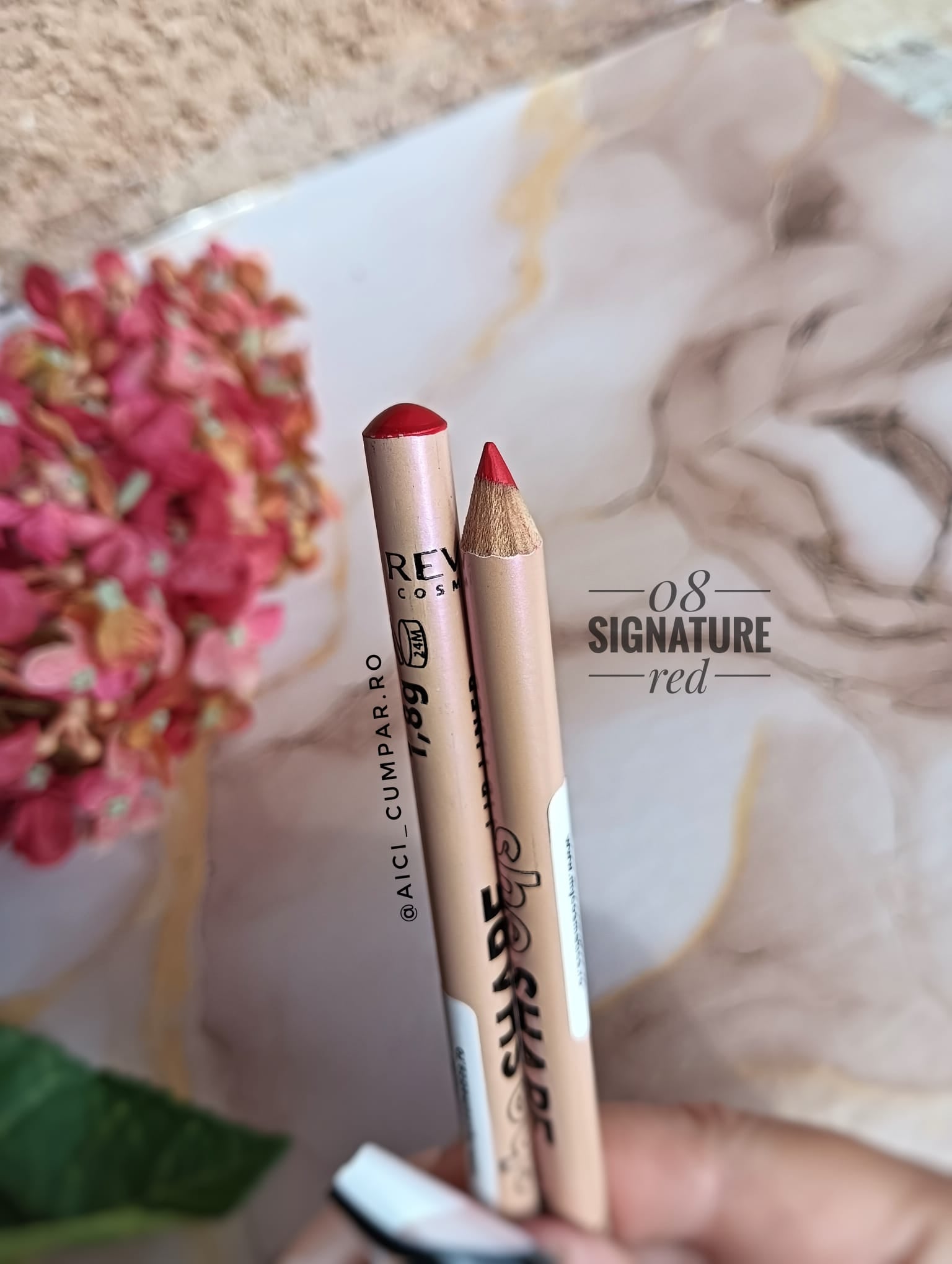 Creion contur de buze She Shape, Revers, Nr 08 Signature Red 1.8g
